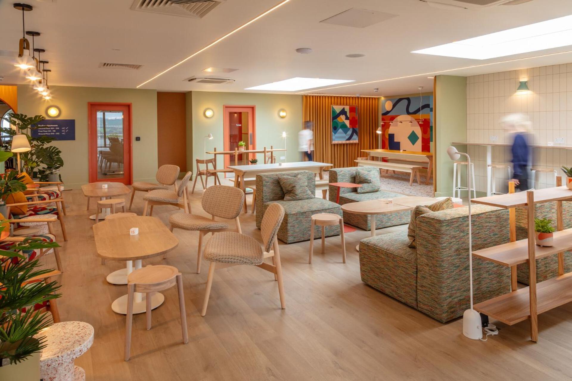 Hotel Seaspace *