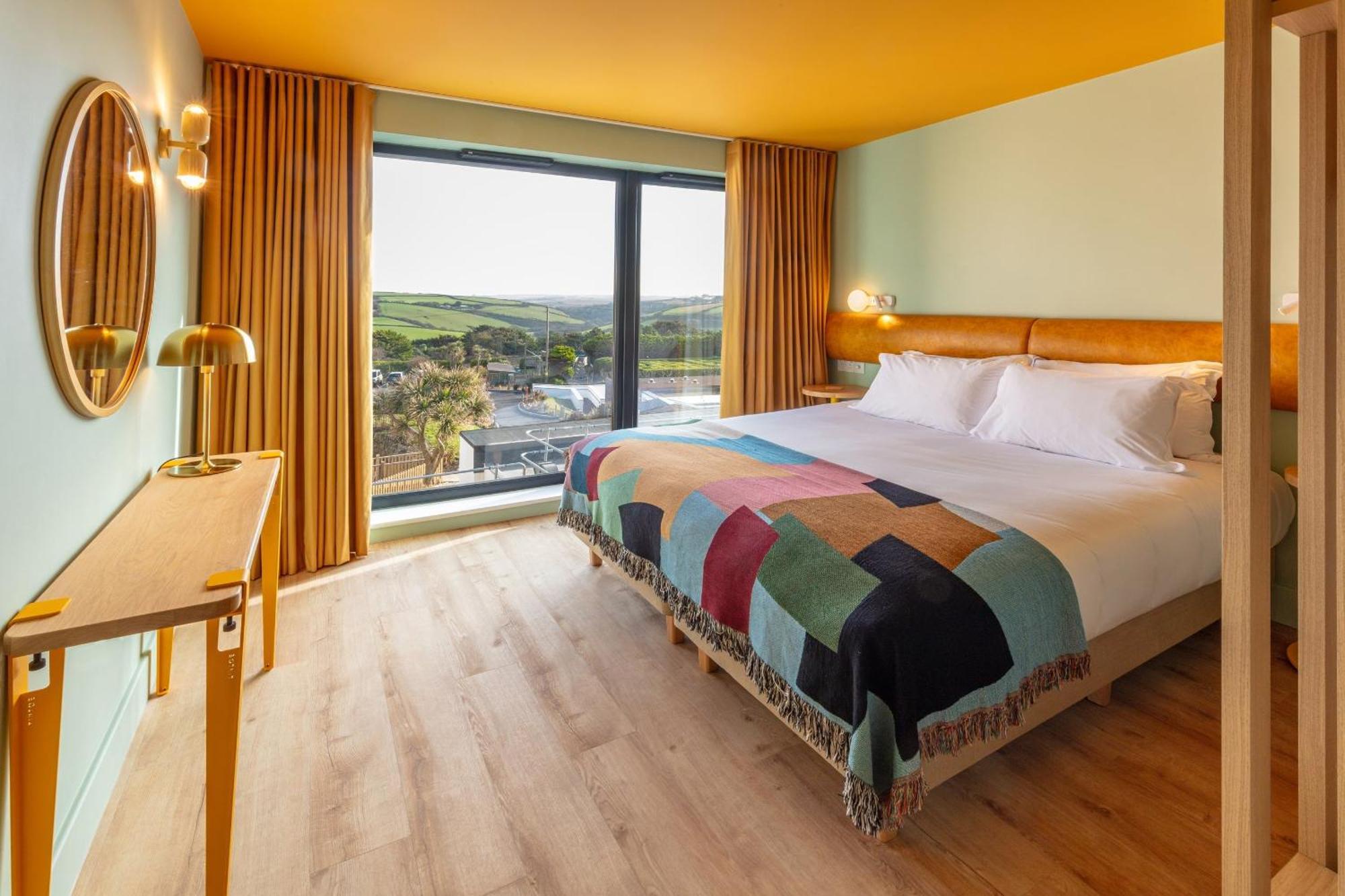 Hotel Seaspace *